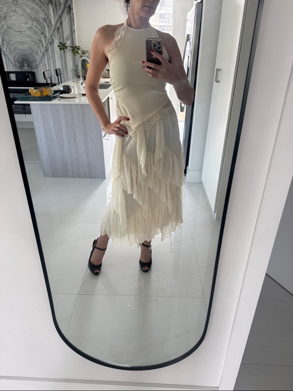 ZARA Cream Lace 2-Piece Set, Romantic Ruffle Skirt + Halter Top, Zimmermann styl